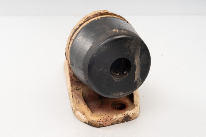 Stug roller bumper