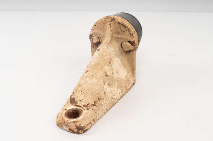 Stug roller bumper