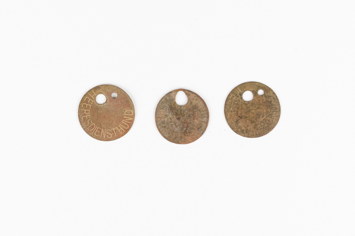 Ger0an ww2 service dog tags /pc