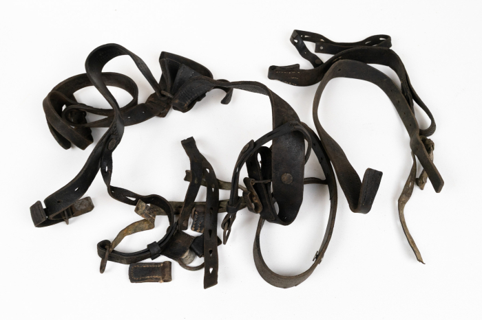 Leather Y and other parts for restoration