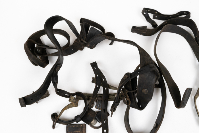 Leather Y and other parts for restoration