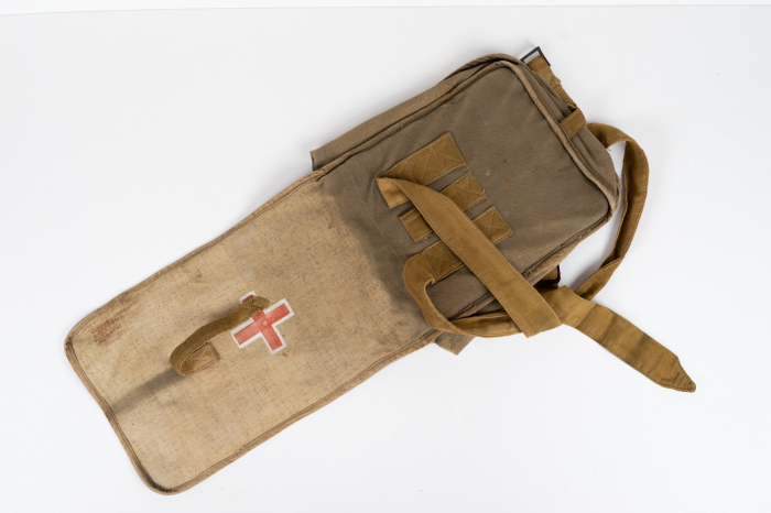 Soviet ww2 medical bag