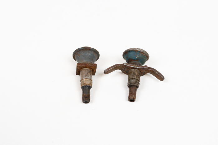 2 BZE fuses